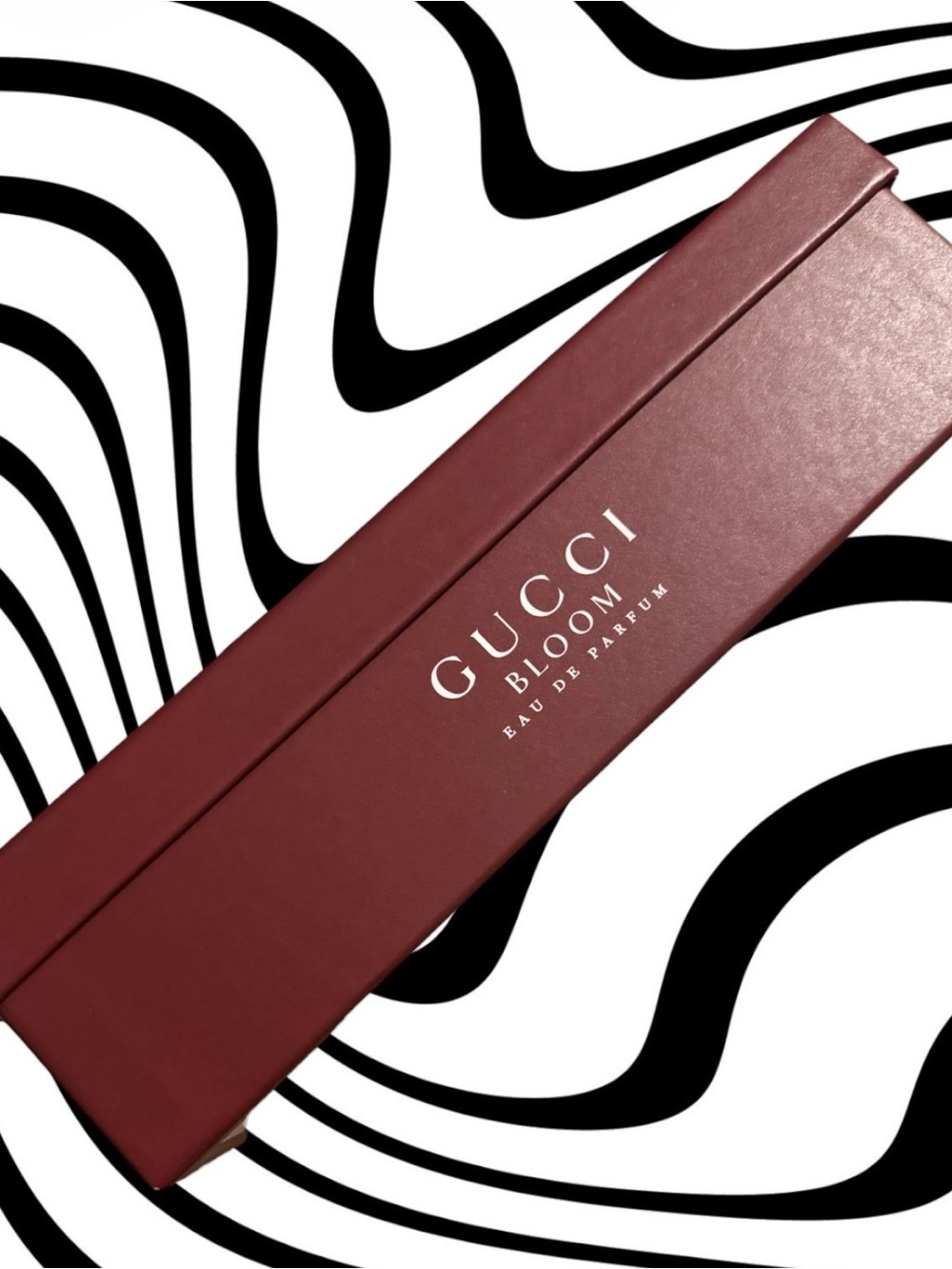 Gucci Beauty Box - Picture 4 of 6